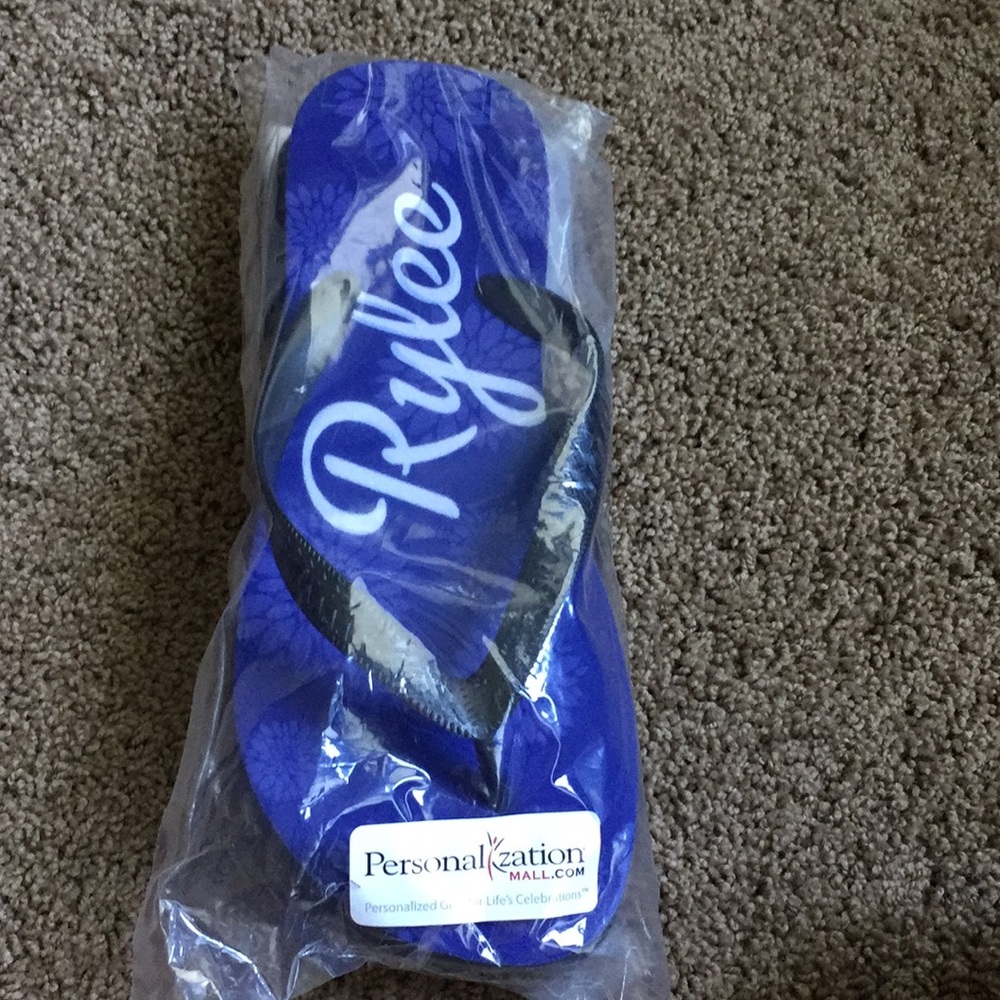 Personalized flip flops